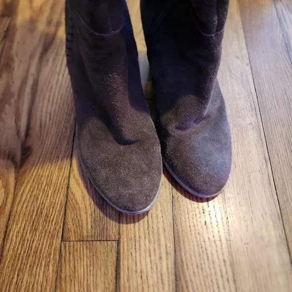 Sbicca Gusto Tan Suede Braided Over The Knee Heeled Boots Womens Size 7 Leather