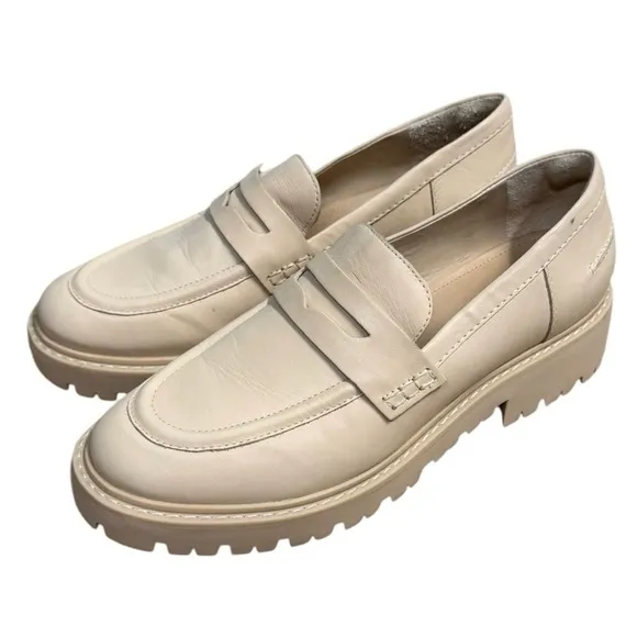 Schutz Christie Weekend Casual Loafers Eggshell Beige Size 8.5 Shoes EUC Slip On