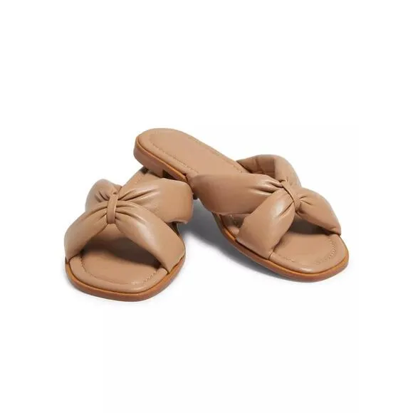 Schutz Fairy Flat Padded Leather Sandals - 9