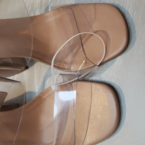 Schutz Victorie Womens Leather Open Toe Slide Sandals, brand new, no box