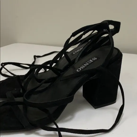 SENSO Olly Tie Around Heel