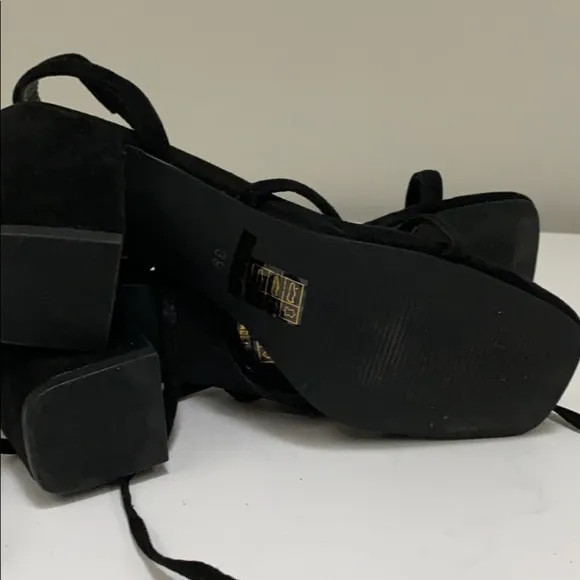 SENSO Olly Tie Around Heel