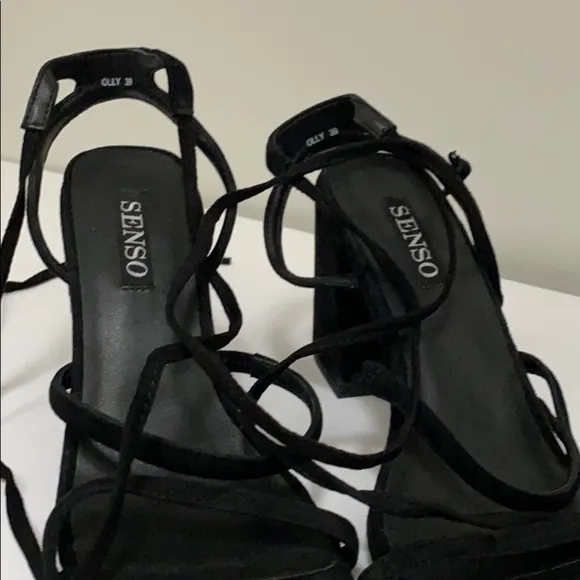 SENSO Olly Tie Around Heel