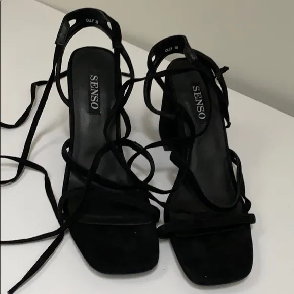 SENSO Olly Tie Around Heel