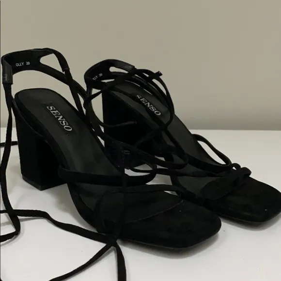 SENSO Olly Tie Around Heel