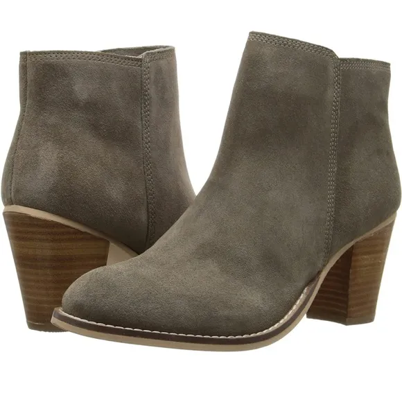 Seychelles Clavichord Ii Ankle Bootie Grey Suede Leather Boots Size 6 Heeled