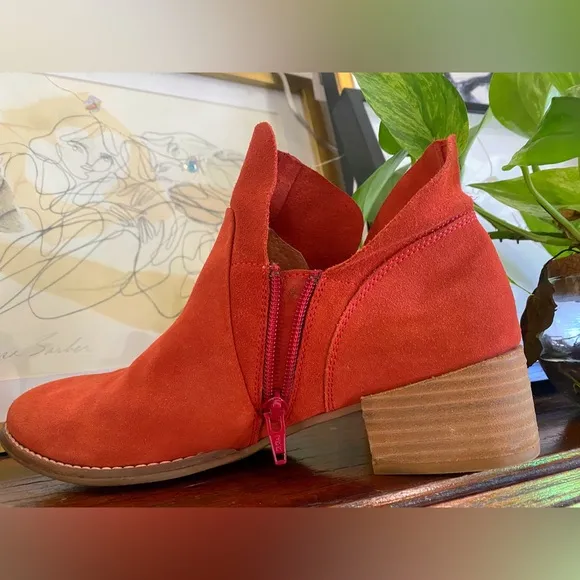 Seychelles for Free People!! (Retail $198)