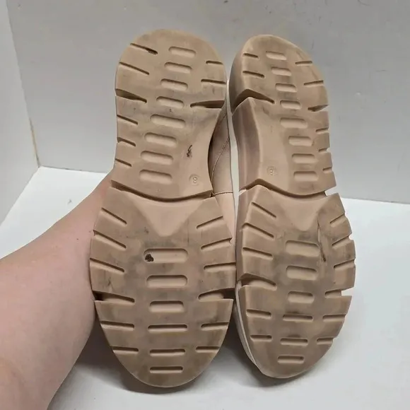 {Seychelles} I'll Be There Blush Leather Sneakers - Size 8