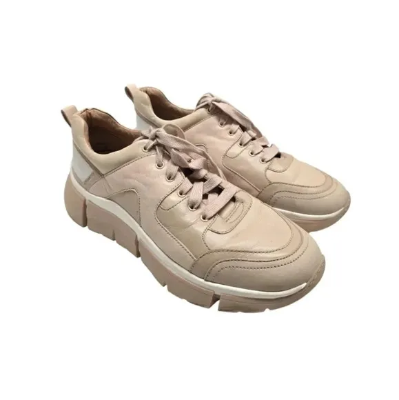 {Seychelles} I'll Be There Blush Leather Sneakers - Size 8