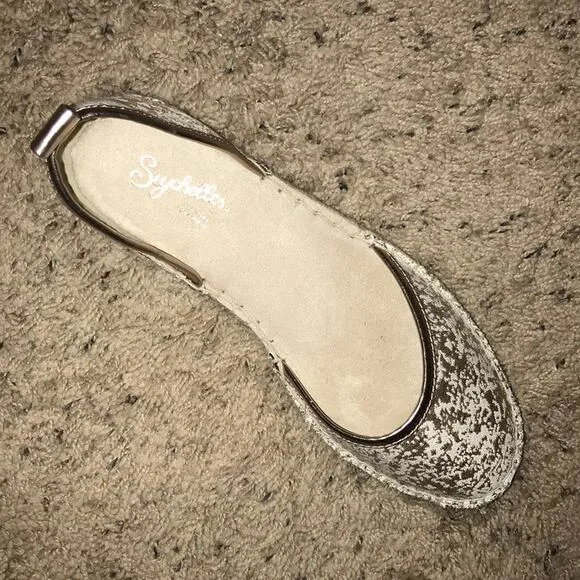 Seychelles Los Angeles gold metallic size 7