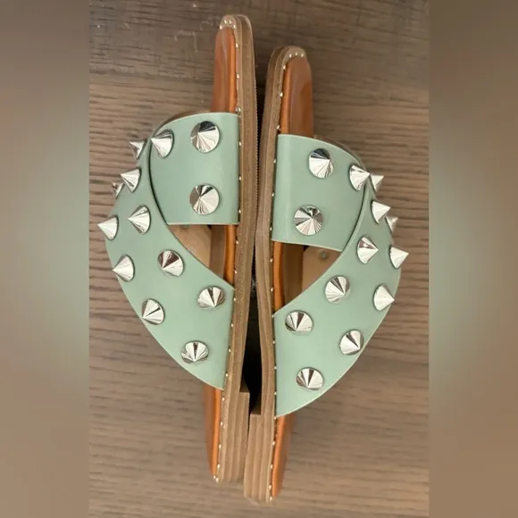 Shu Shop Studded Sage Green Slide Sandals Women’s Size 7