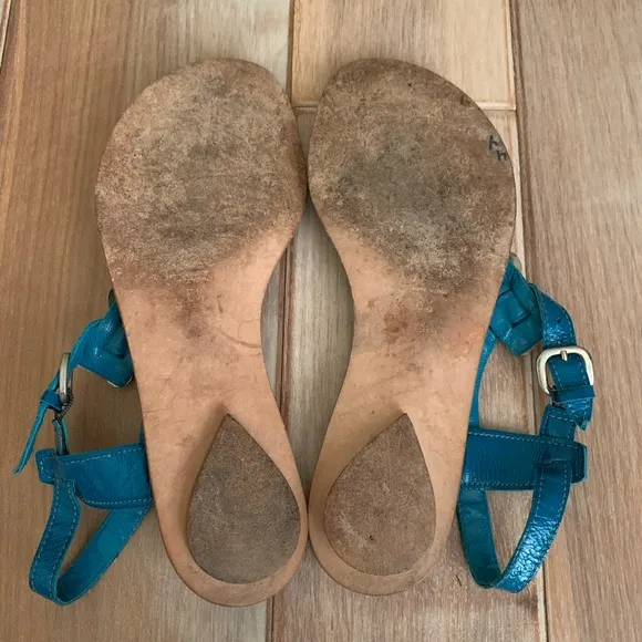 Sigerson Morrison Blue Jewel Thong Flat Sandals