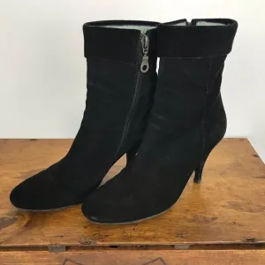 Sigerson Morrison cuffed heel boots