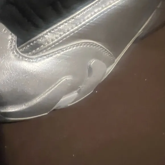 Silver and Black Nike Retro Air Jordan 14 Silver New Authentic Ladies size 9.5