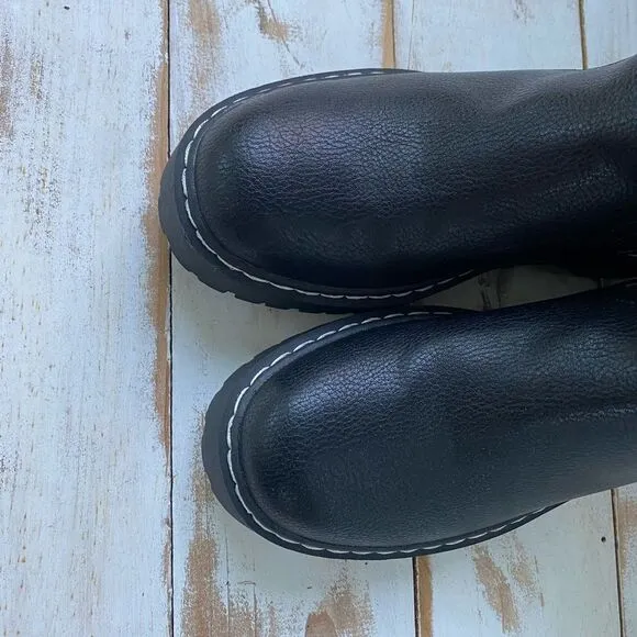 SINCERELY JULES Hola 2 Slip-On Chelsea Ankle Boots, Black leather sz 7.5 NWOB