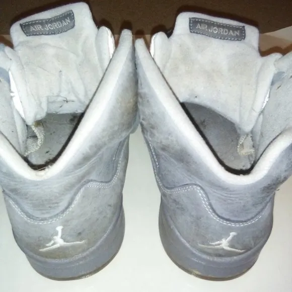 Size 12 -Nike Air  Jordan 5 Retro Wolf Grey 2011