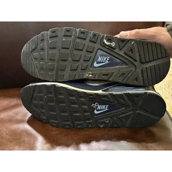Size 13- Nike Air Max Command Leather‎ Obsidian EUC