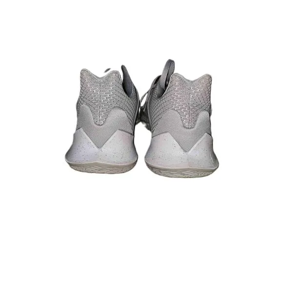 Size 15 Nike Kyrie Low 2 Wolf Grey Lace Up Sneakers Mens