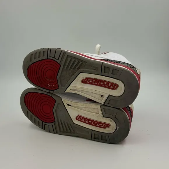 Size 4.5y - Air Jordan 3 Retro OG Fire Red 2022 DM0967-160 White GS Sneakers