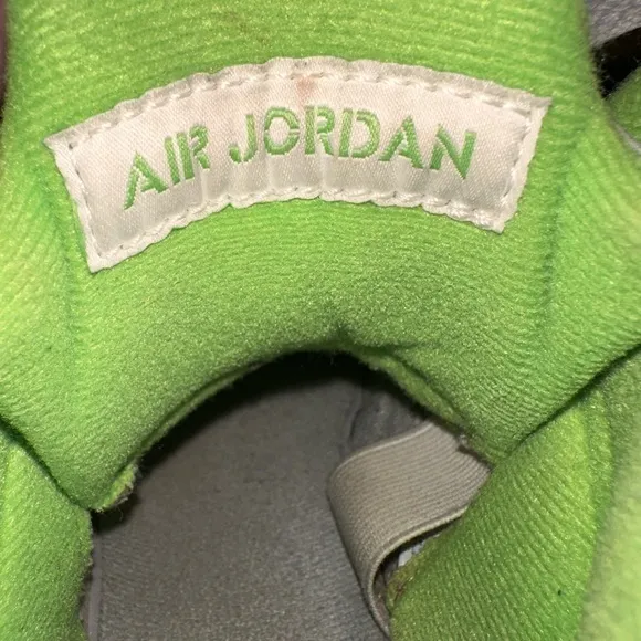 Size 5Y- Jordan 5 Retro Green Bean‎ DQ3734-003