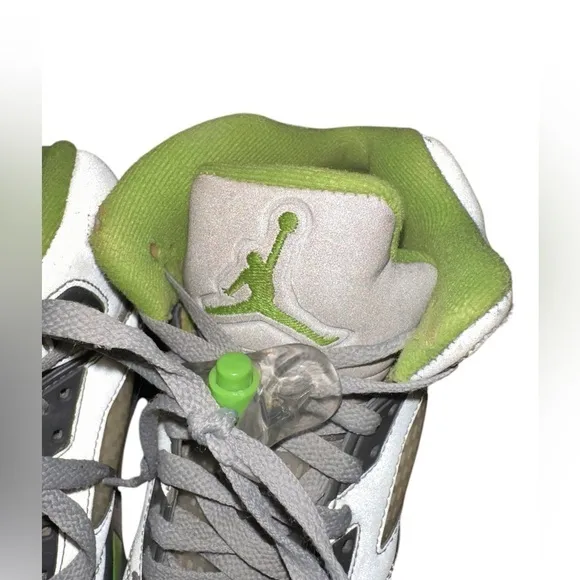 Size 5Y- Jordan 5 Retro Green Bean‎ DQ3734-003