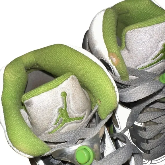 Size 5Y- Jordan 5 Retro Green Bean‎ DQ3734-003
