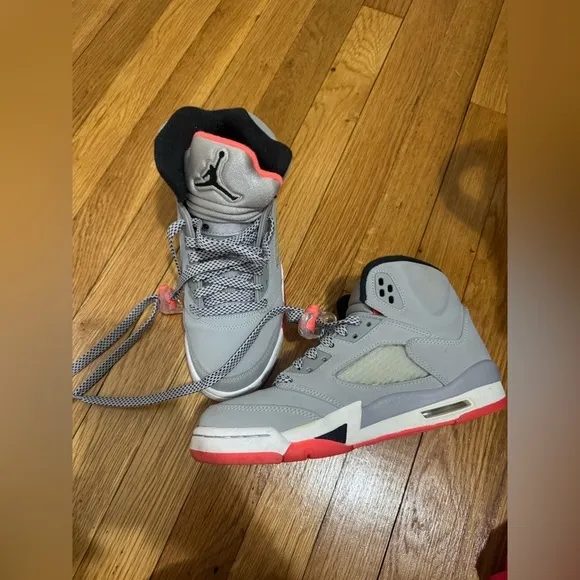 Size 5Y Nike Air Jordan 5 Retro V Hot Lava Cool Grey 440892-018 Sneakers Sz 5 Y