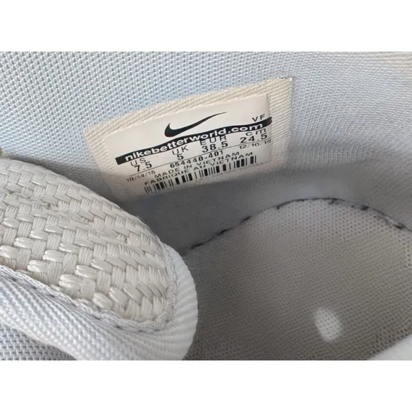 Size 7.5 Women's - 654440-401  Nike Air Force 1 HI PREMIUM/Porpoise