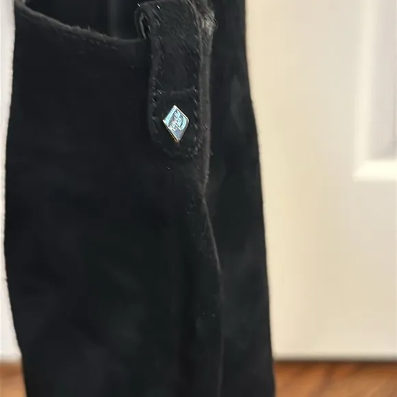 Size 9 Sam Edelman knee high faux suede boots. Black