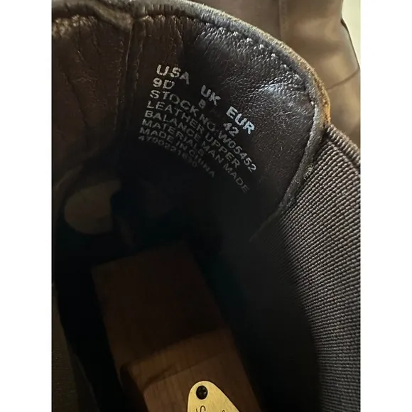 Size 9D Wolverine 1000 Mile Leather Boots Brown Chelsea Ankle‎ Pull on W05452