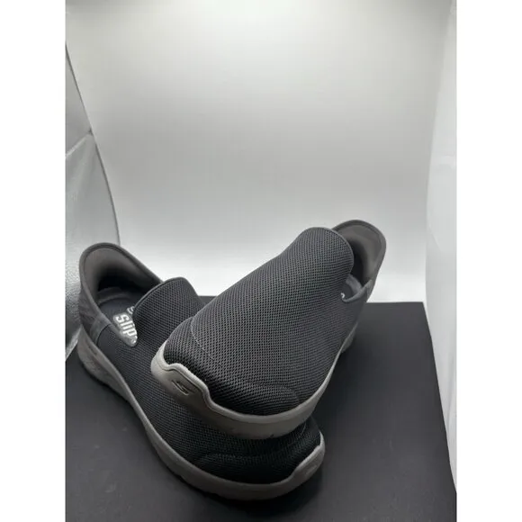 Skechers Gogamax Slip On Loafers Size 9.5 Comfort Shoes Gray Men