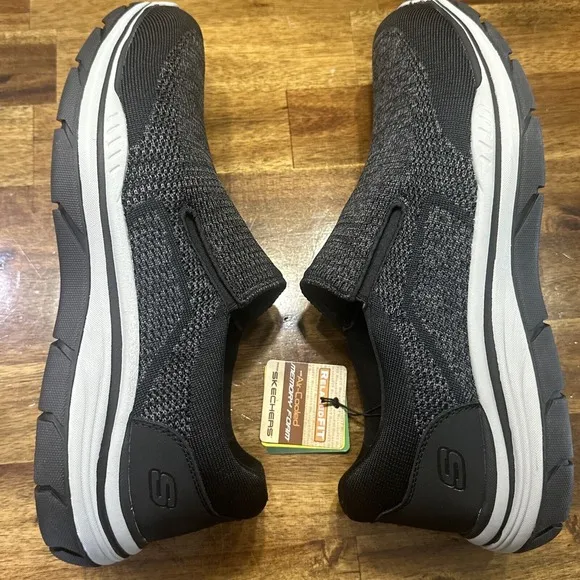 SKECHERS Mens 11.5 Relaxed Fit Expected 2.0 Arago Slip On Shoes Casual Loafers