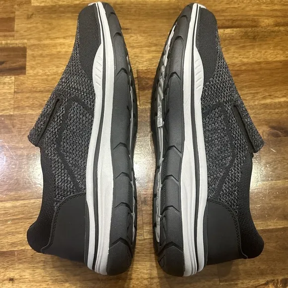SKECHERS Mens 11.5 Relaxed Fit Expected 2.0 Arago Slip On Shoes Casual Loafers