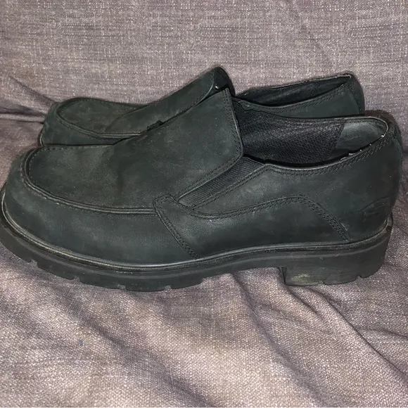 Skechers Men's Casual leather slip on Loafers Sz 10.5
