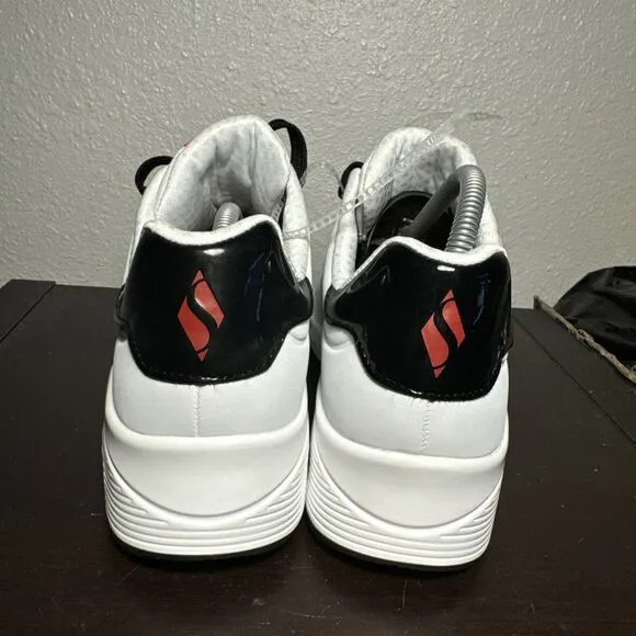 Skechers Uno X The Rolling Stones Womens White Black Fashion Sneakers - 9.5 US