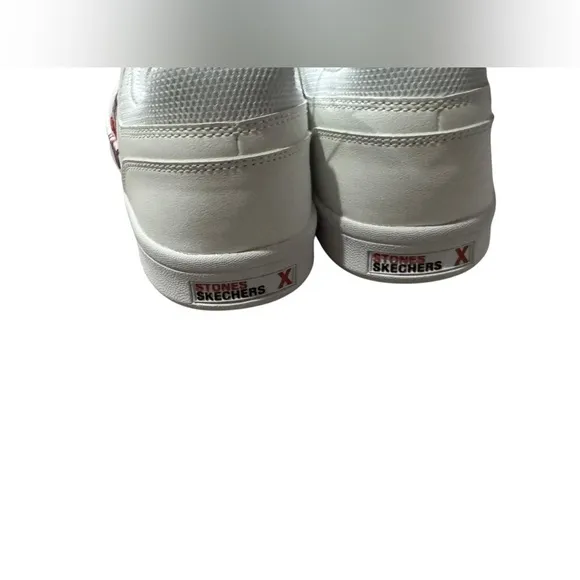 Skechers White Sneakers with Classic Design and Iconic Rolling Stones Logo 10.5