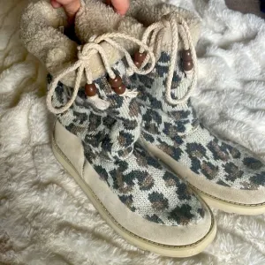 Skechers - Women's Slip On leopard print Mid Calf Fur Lined‎ Boots