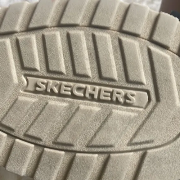 Skechers - Women's Slip On leopard print Mid Calf Fur Lined‎ Boots