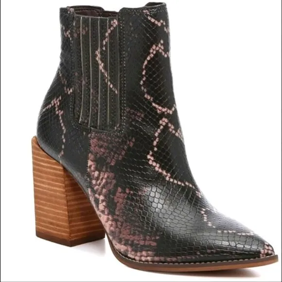 SNAKE SKIN MULTICOLOR BEAUTIFUL LADIES BOOTS SZ 6