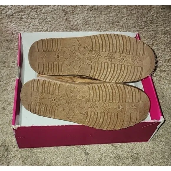 SO Abigail Faux-Fur winter boots Size 9.5  Color: Chestnut