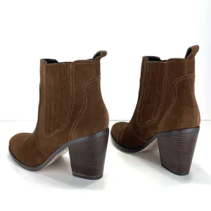 SOLE SOCIETY BROWN SUEDE ALMOND TOE  BLOCK HIGH HEEL CHELSEA BOOTIE/ANKLE BOOT🆕