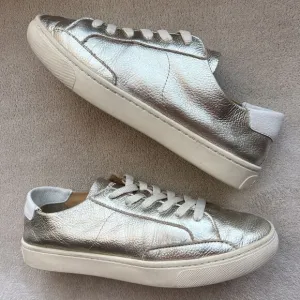 Soludos Ibiza Soft Gold Leather Lace Up Fashion Sneaker Shoes Women US 8.5 EU 39