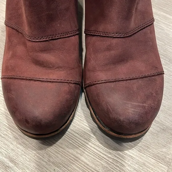 Sorel Addington Chelsea Redwood Waterproof Boots Ankle Sz 8 Heel