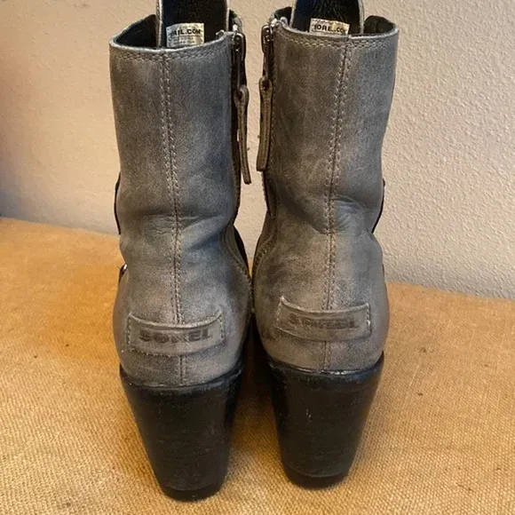 Sorel After Hours Wedge Moto Boots Gray Leather Strappy Almond Toe Size 6