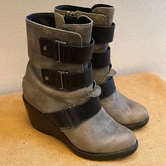 Sorel After Hours Wedge Moto Boots Gray Leather Strappy Almond Toe Size 6