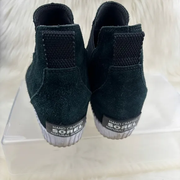 Sorel Black Ankle Suede Wedges Boots size 6.5 Woman
