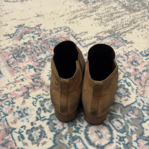 Sorel Evie Leather Ankle Boots In Taffy - Gum Size 9.5 Winter Outdoor Classic