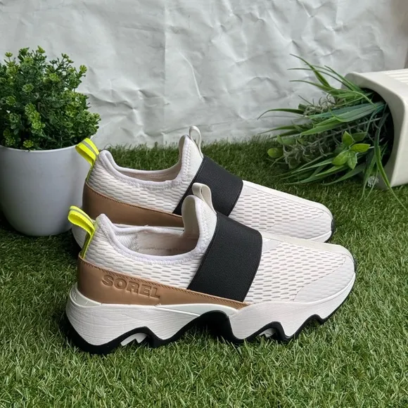 SOREL Kinetic™ Impact Il StrapSneaker Stylish Slip-OnS Women’s size 8 new