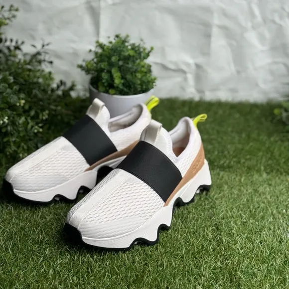 SOREL Kinetic™ Impact Il StrapSneaker Stylish Slip-OnS Women’s size 8 new