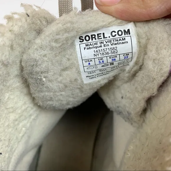 Sorel little girl boots